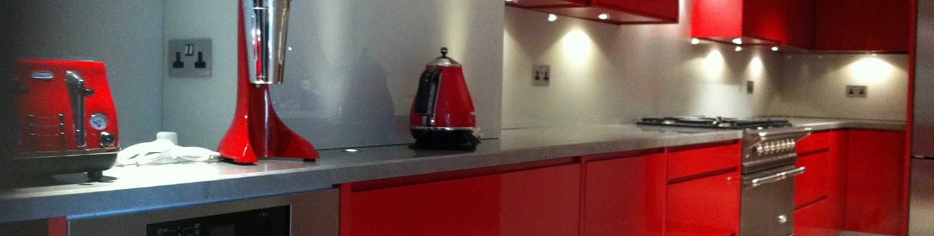 Rolands Glass Red Glass Kitchen Splashback